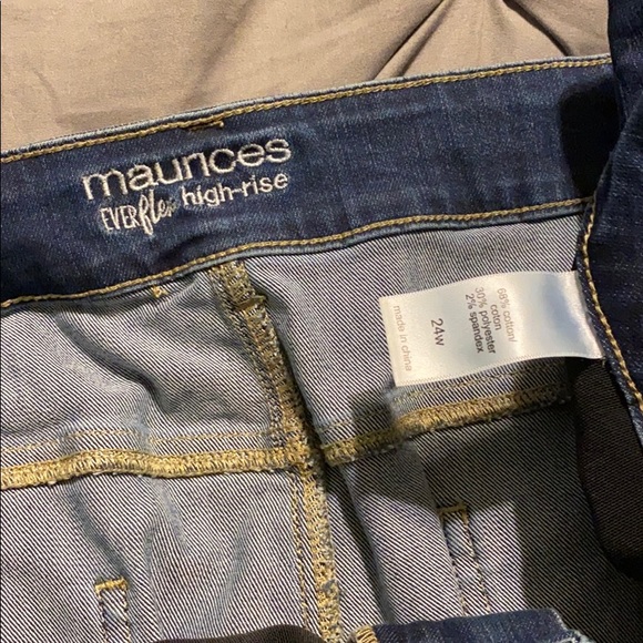 Maurices Everflex Jeans. Never worn. Size 24 - Picture 4 of 4